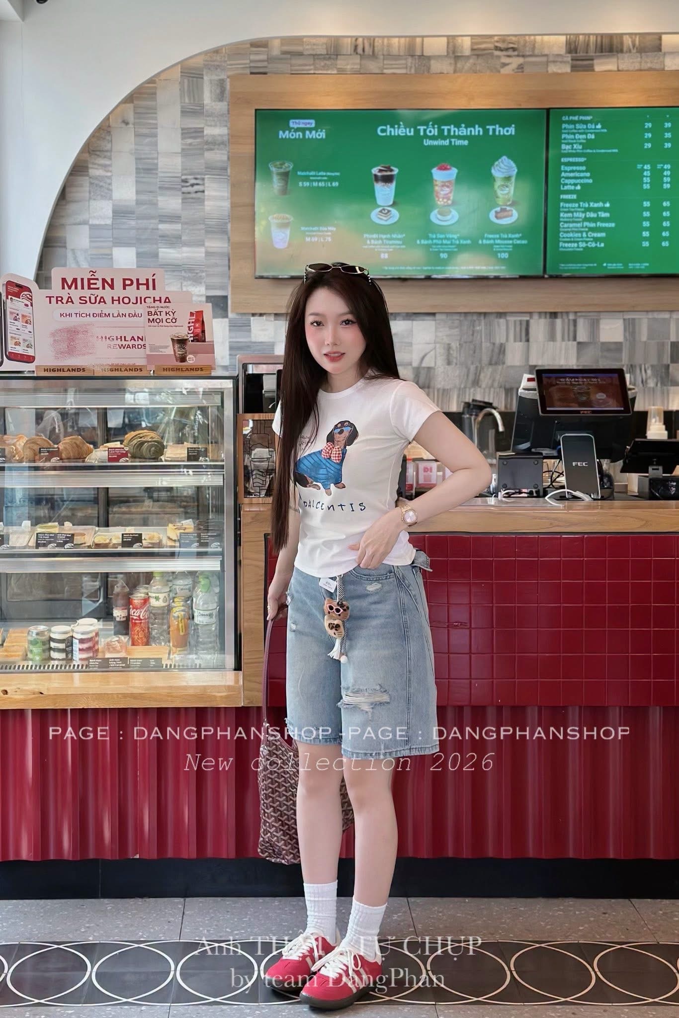 SET ÁO ZIP TRẮNG HÌNH CÚN NƠ 3D QUẦN JEAN