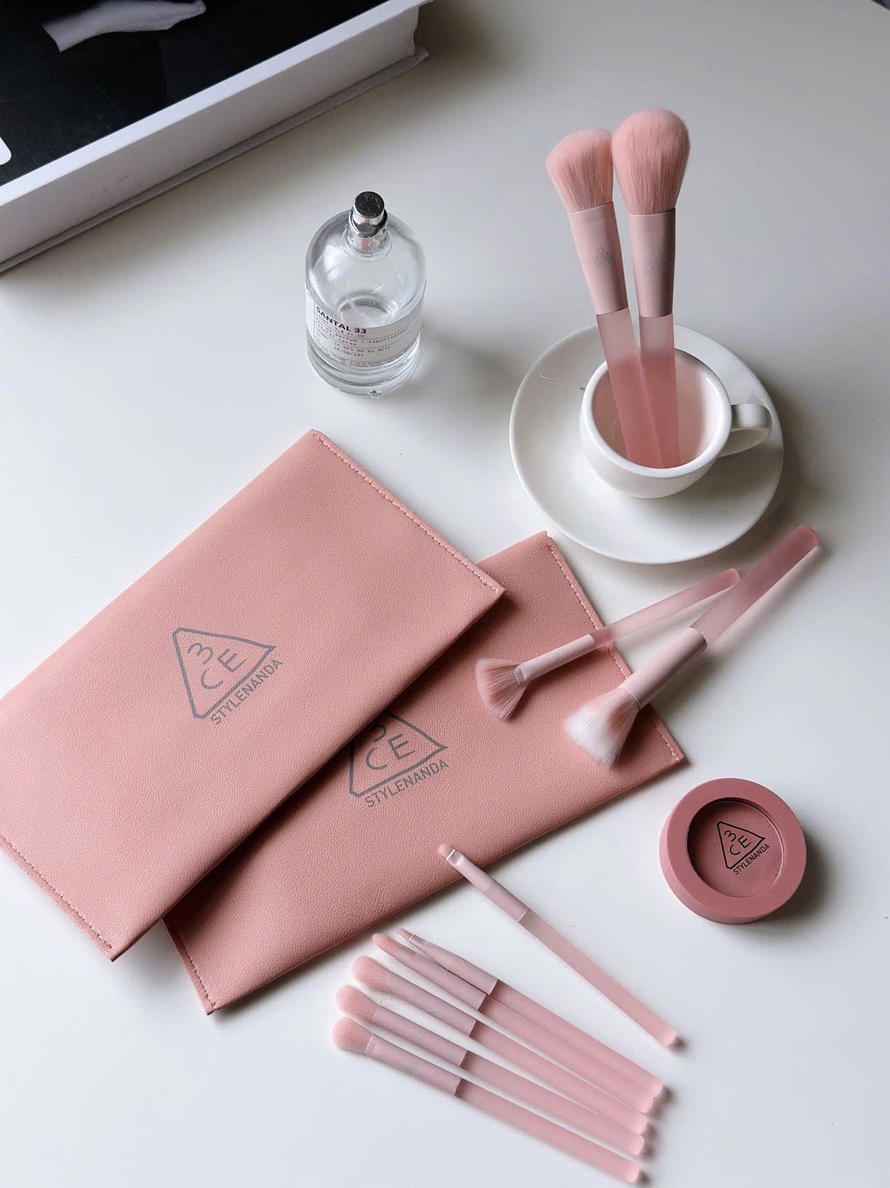SET CỌ 10CT 3CE MÀU HỒNG