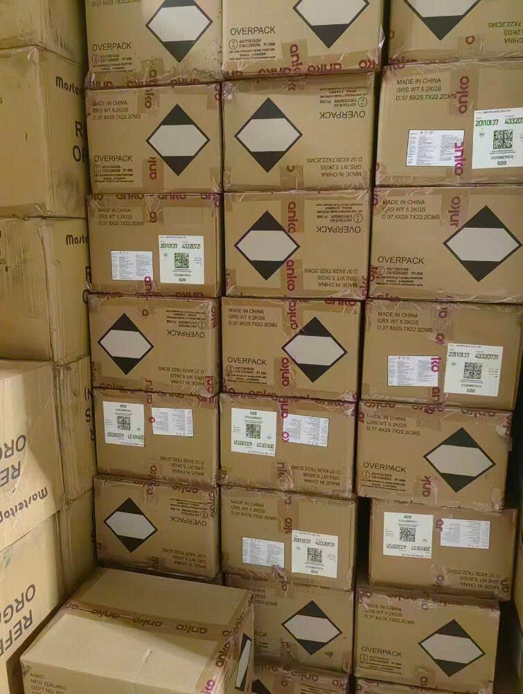 SÉT QUÀ TẶNG NƯỚC HOA HỘP HỒNG
