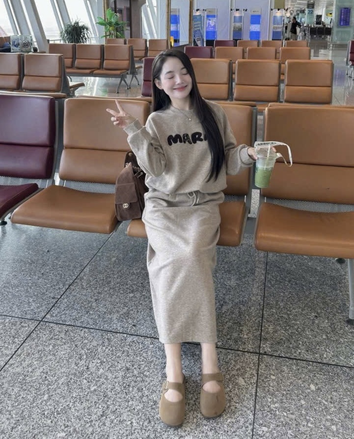 SÉT TĂM THỎ BE MIX CH CHỮ MARIA THÊU XÙ