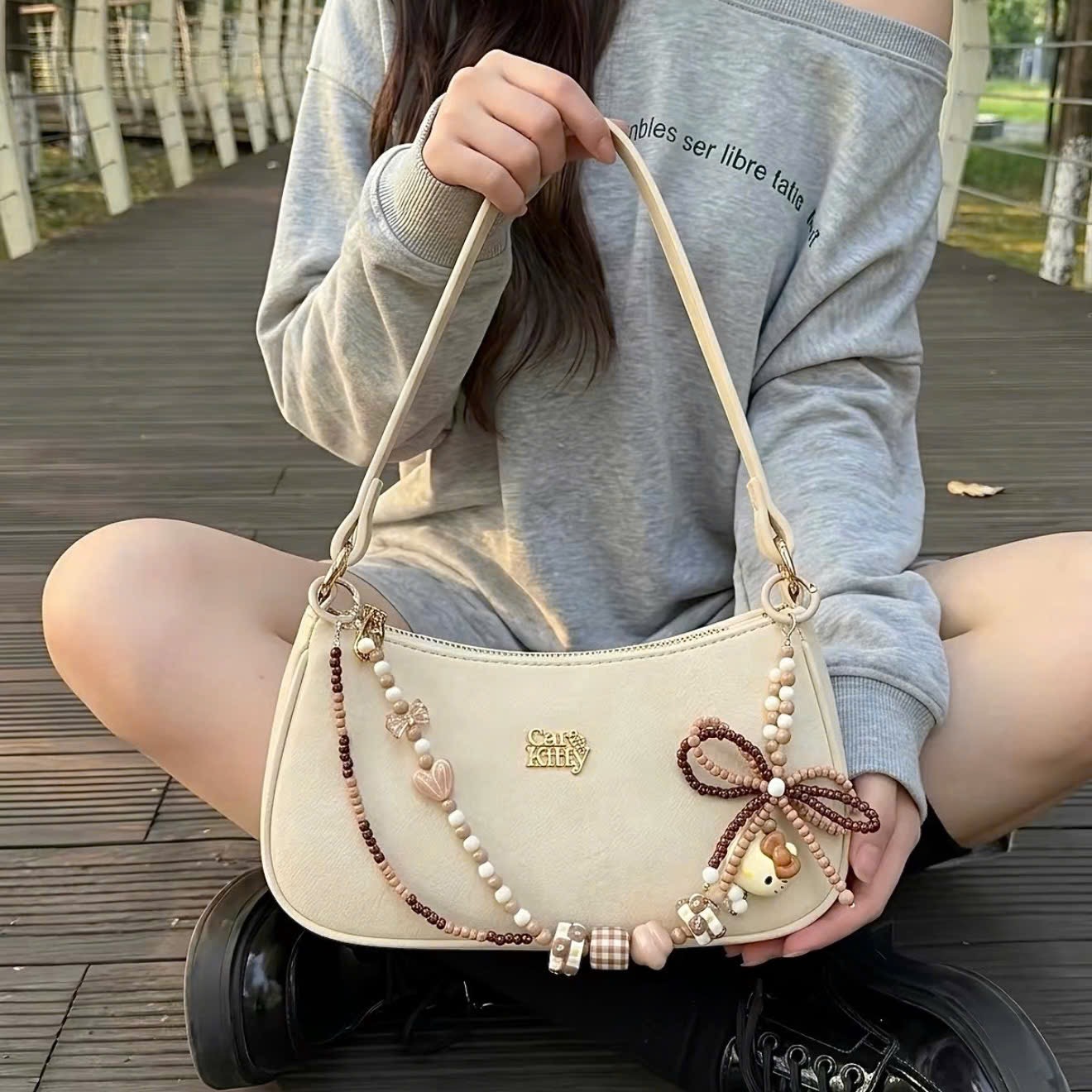 TÚI KẸP NÁCH MÀU BE M8196