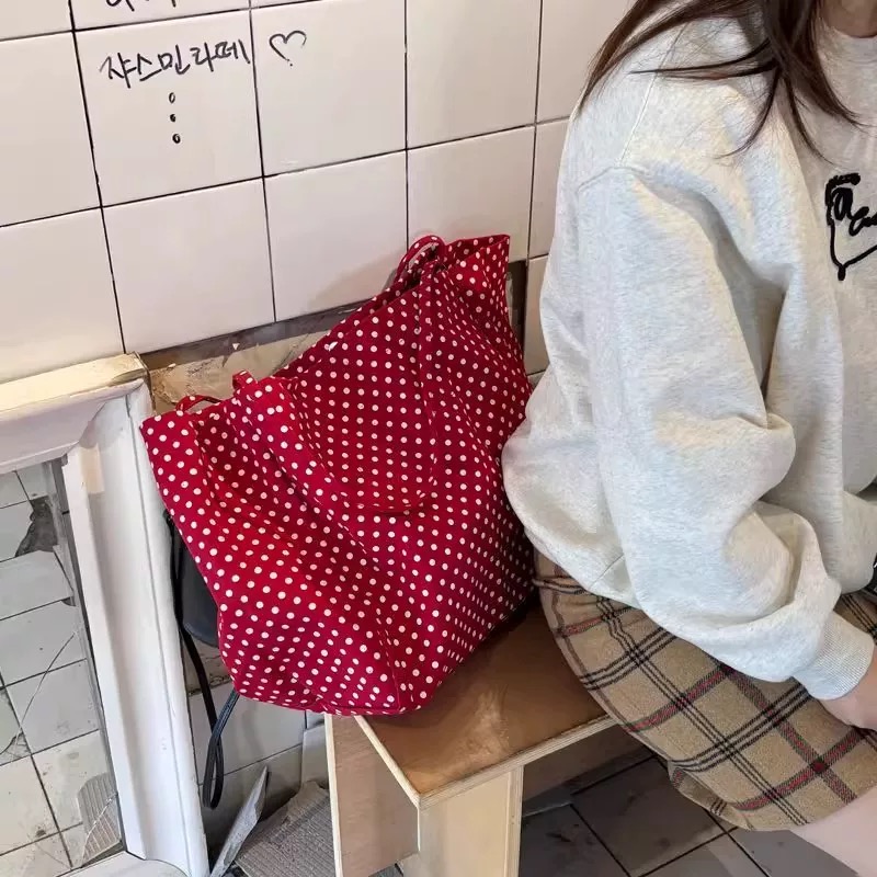 TÚI TOTE BIGSIZE CHẤM BI MÀU ĐỎ QC