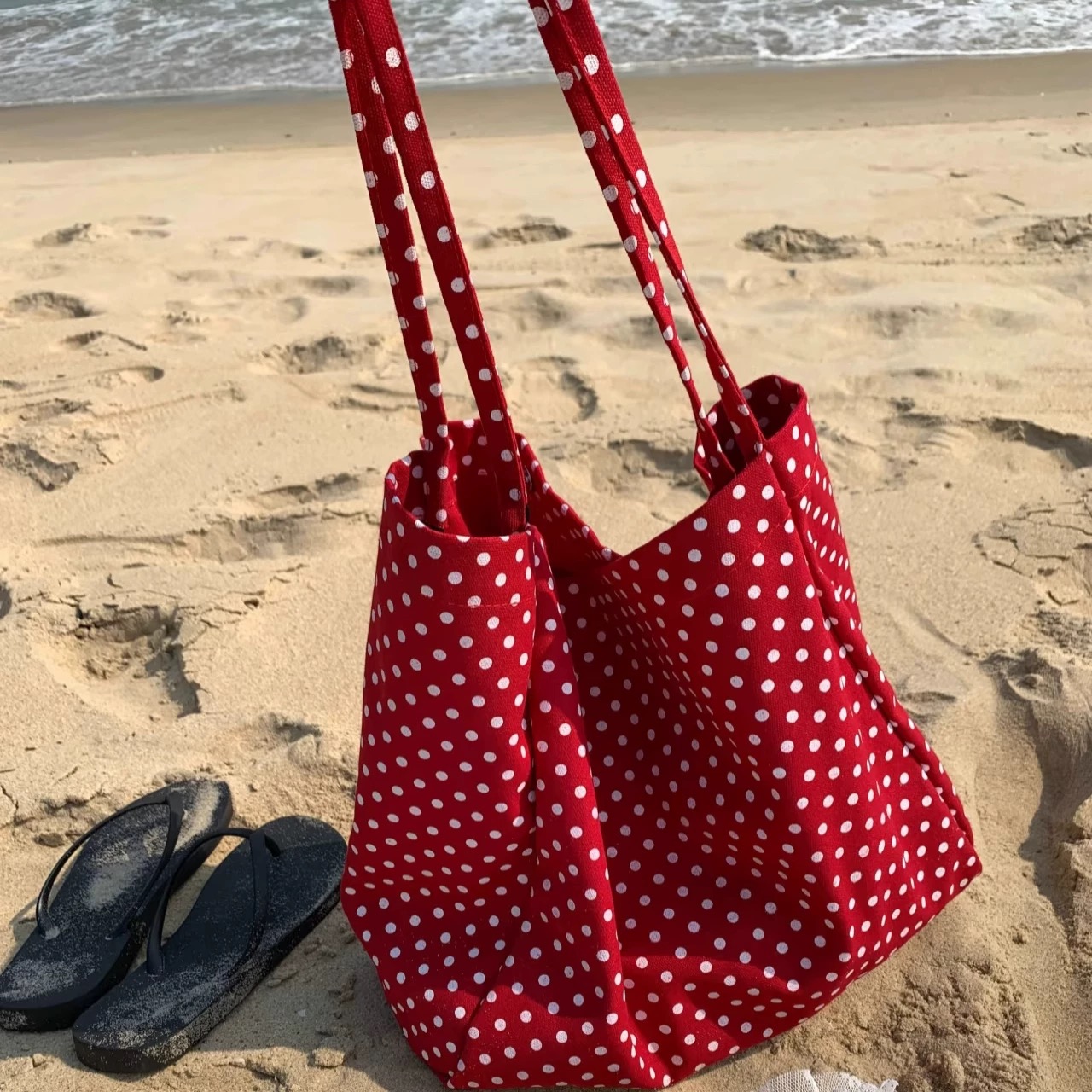 TÚI TOTE BIGSIZE CHẤM BI MÀU ĐỎ QC