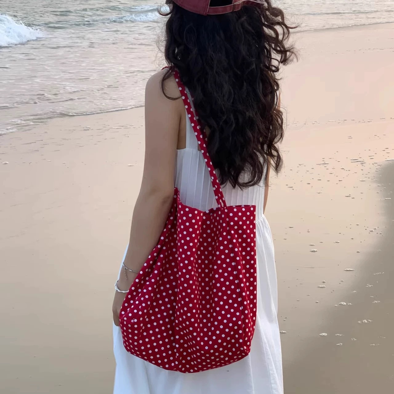 TÚI TOTE BIGSIZE CHẤM BI MÀU ĐỎ QC
