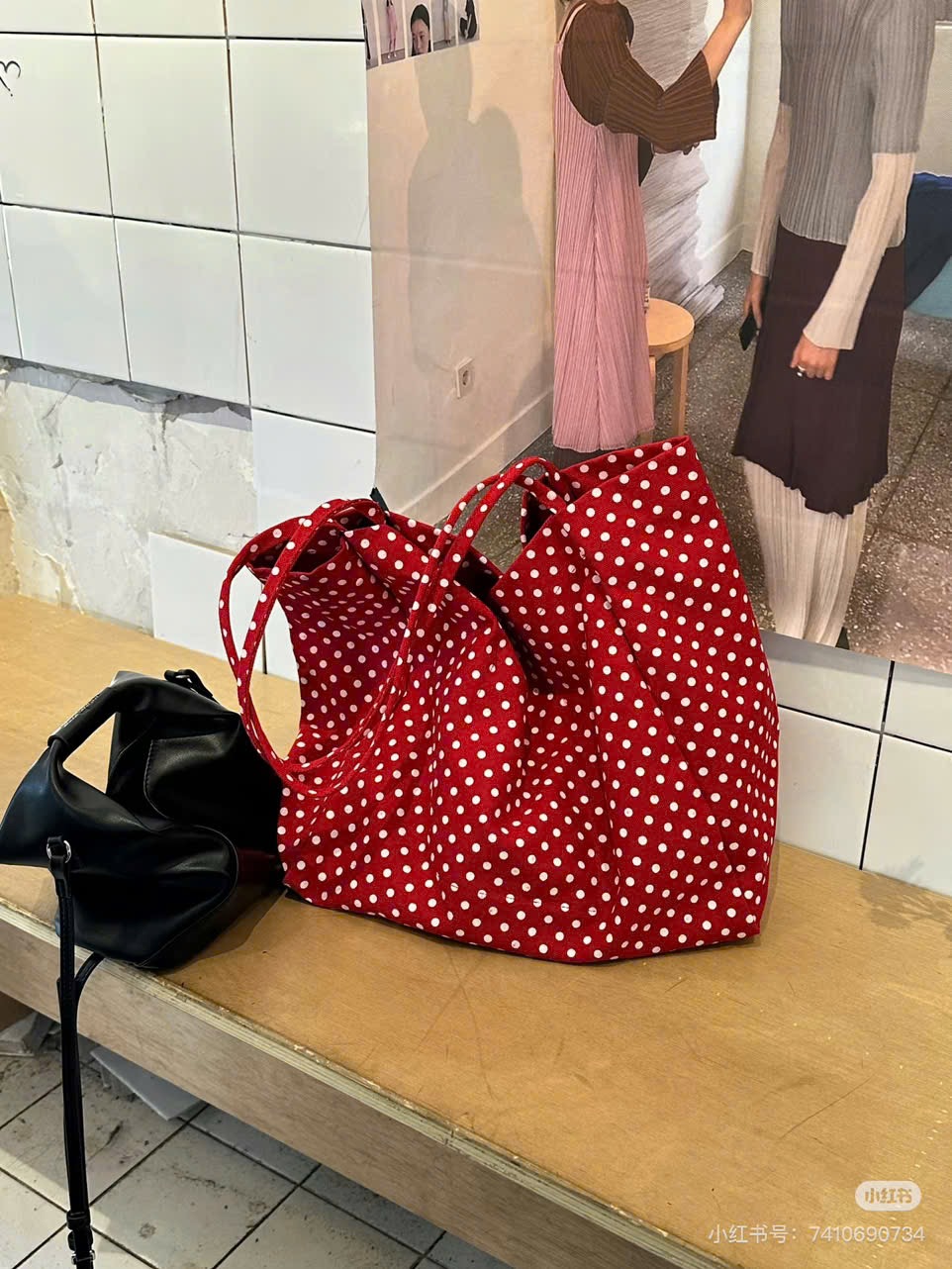 TÚI TOTE BIGSIZE CHẤM BI MÀU ĐỎ QC