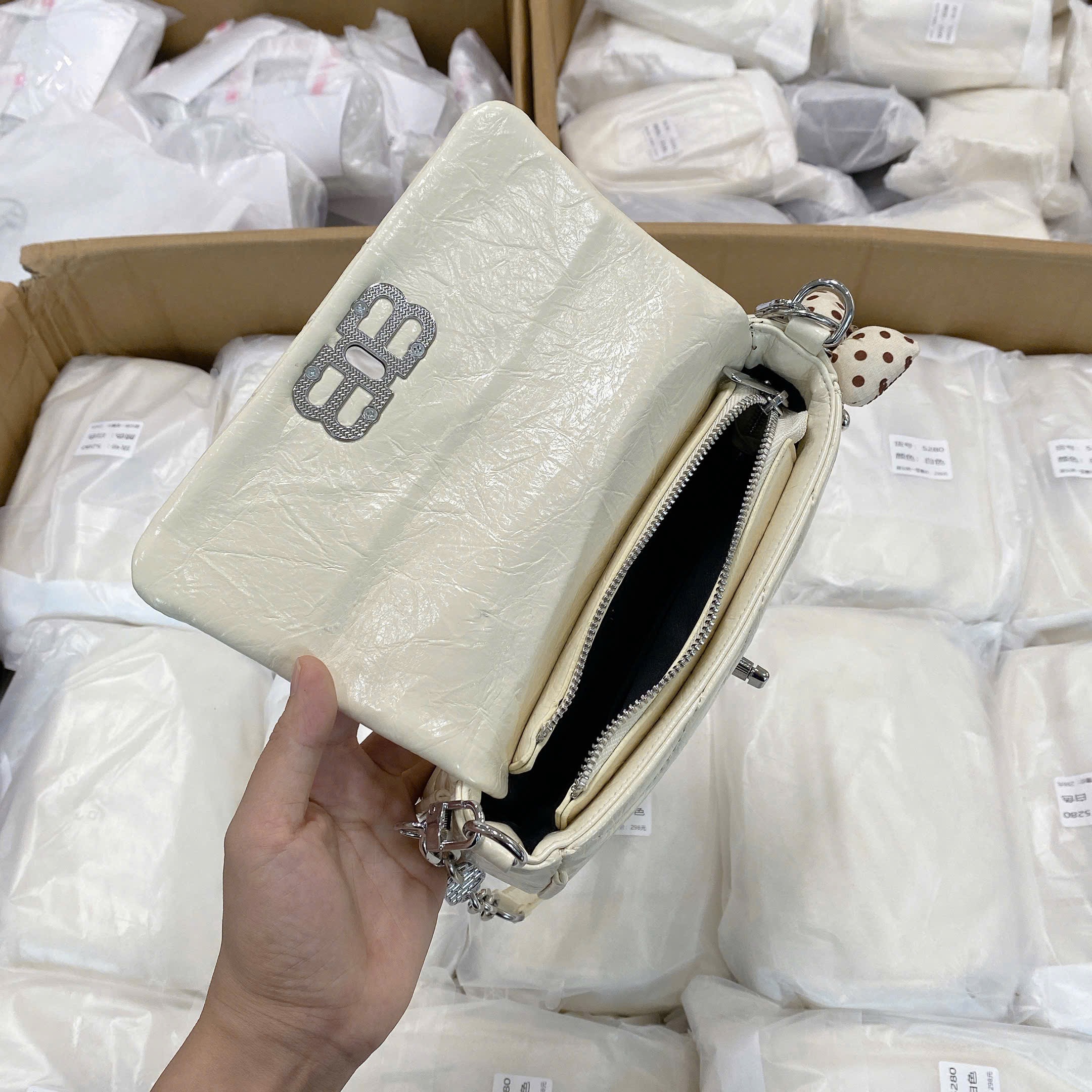 TÚI VÂN CHÉO BB CHO NỮ M5280