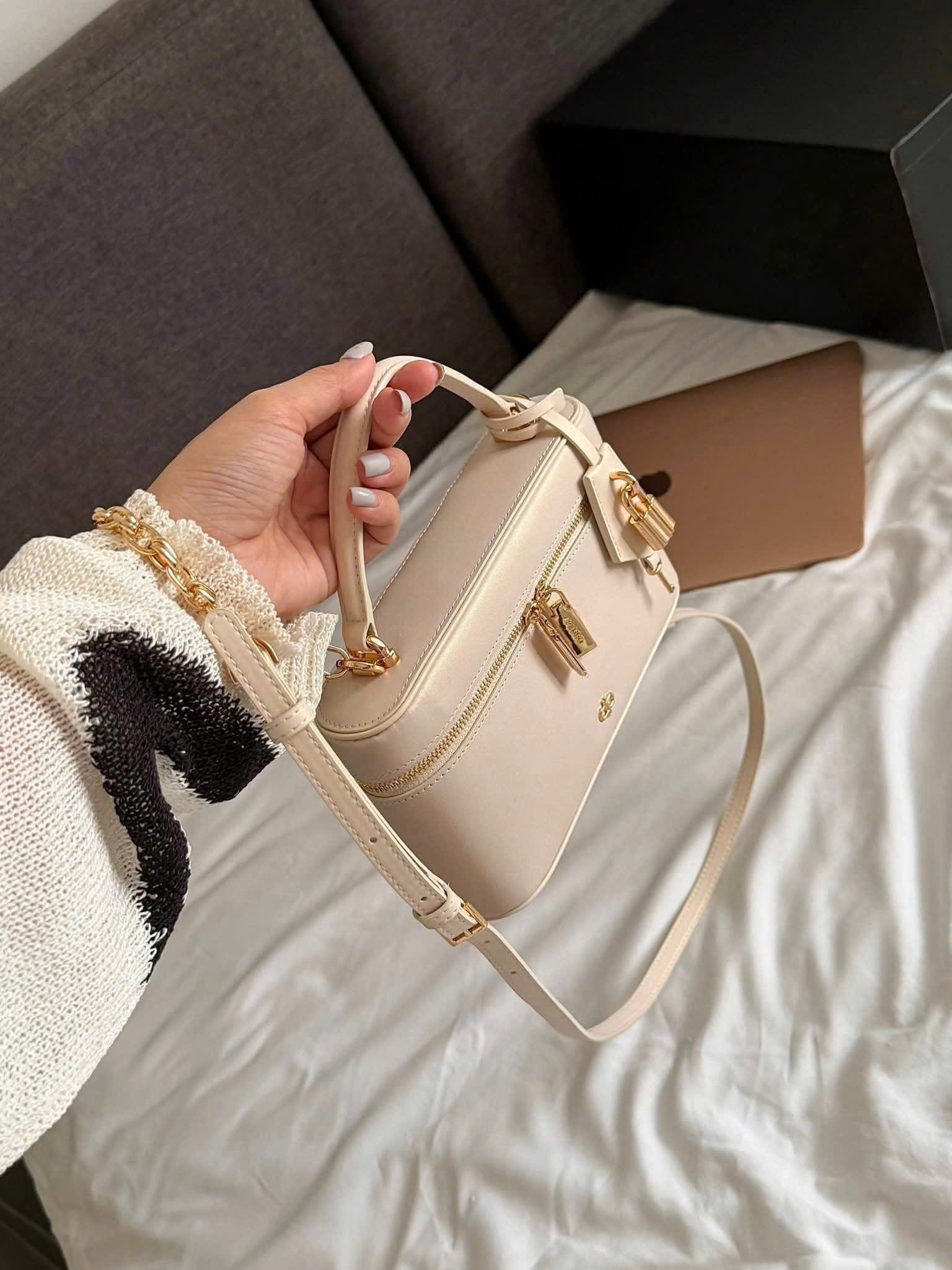 TÚI XÁCH PERDO MÀU SAMPANH NGỌC TRAI FULL BOX