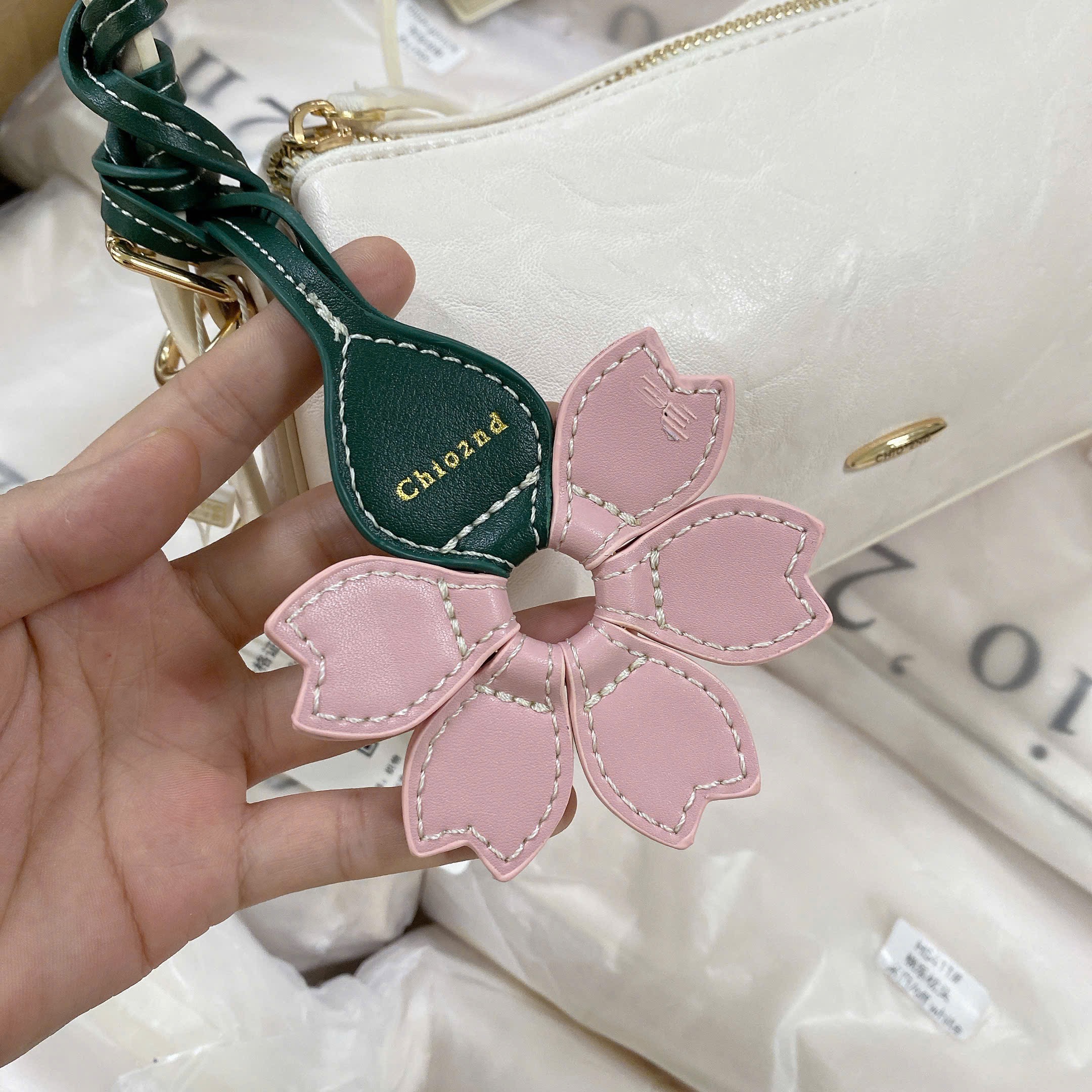 TÚI XÁCH TRỐNG KÈM CHAM HOA CHO NỮ