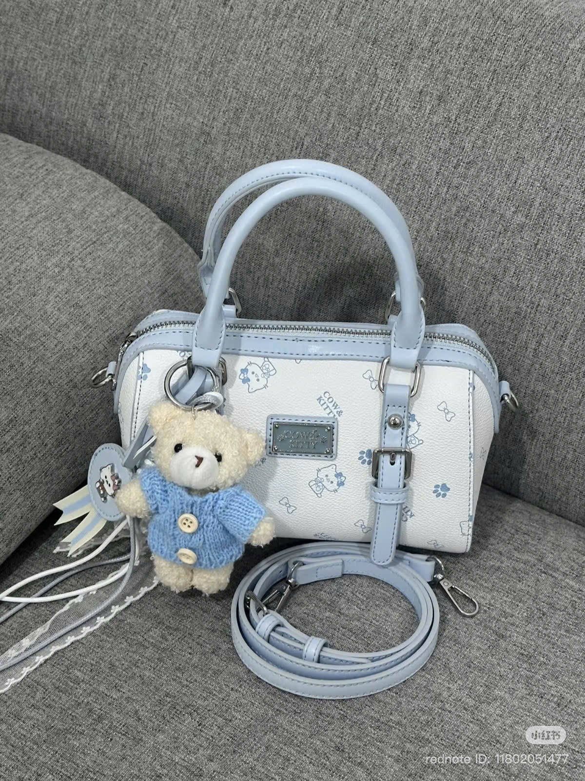 TÚI XÁCH TRỐNG XANH HỒNG KITTY CHO NỮ M8210