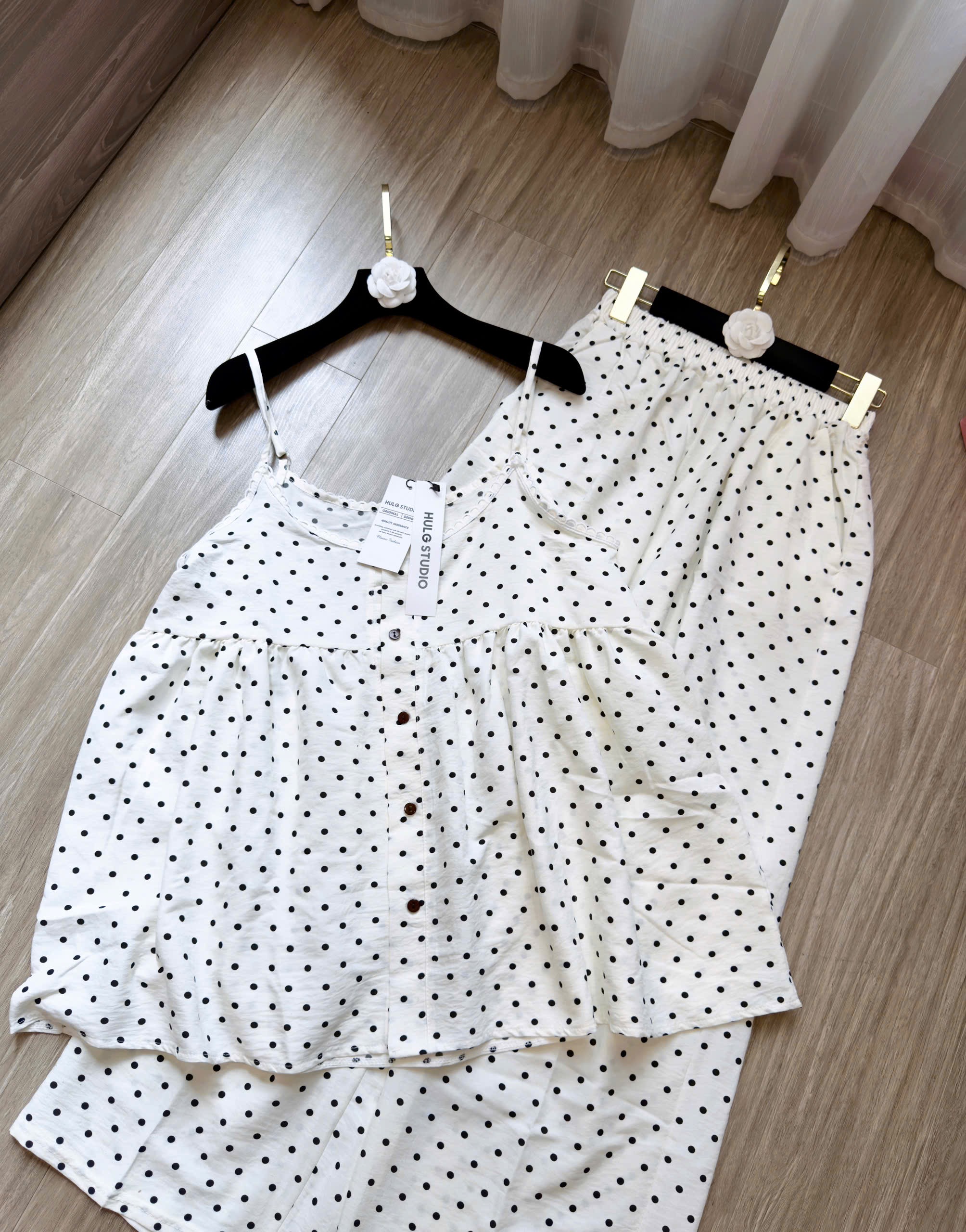 XẢ KHO BỘ ÁO 2S CHẤM BI CHO NỮ