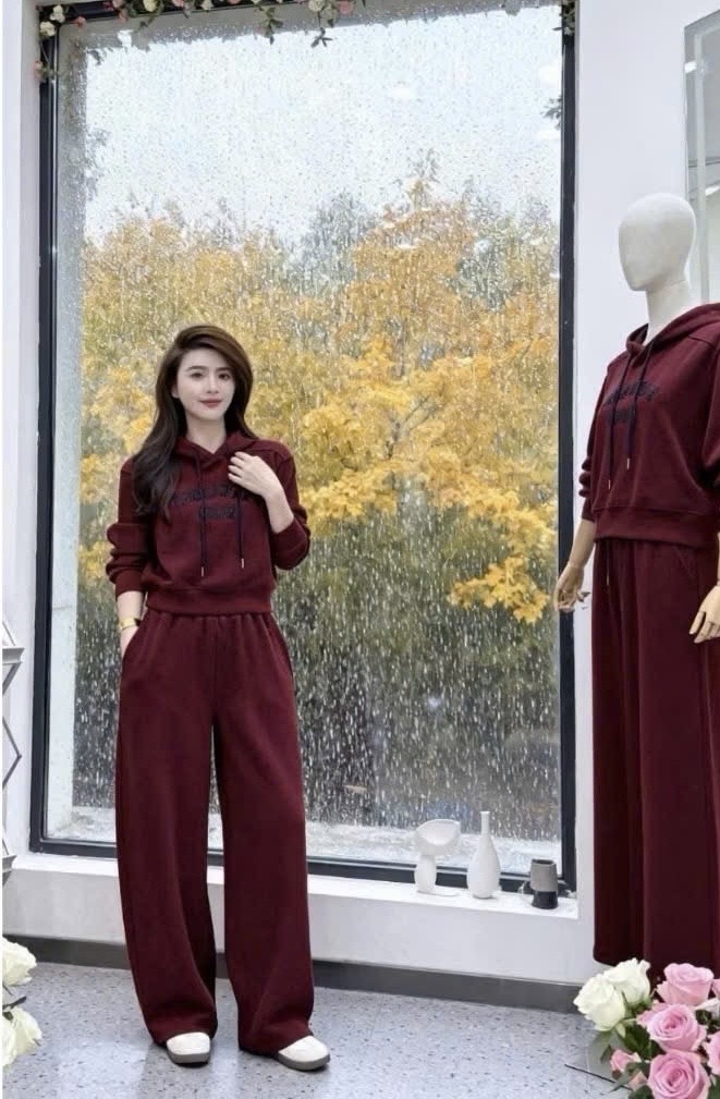 XẢ KHO BỘ HODIE NỈ MŨ ĐỎ IN CHỮ