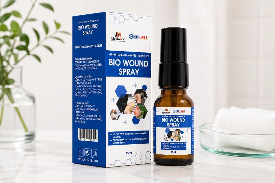 Băng gạc dạng xịt hỗ trợ bảo vệ phục hồi vết thương Mediworld Bio Wound Spray.webp