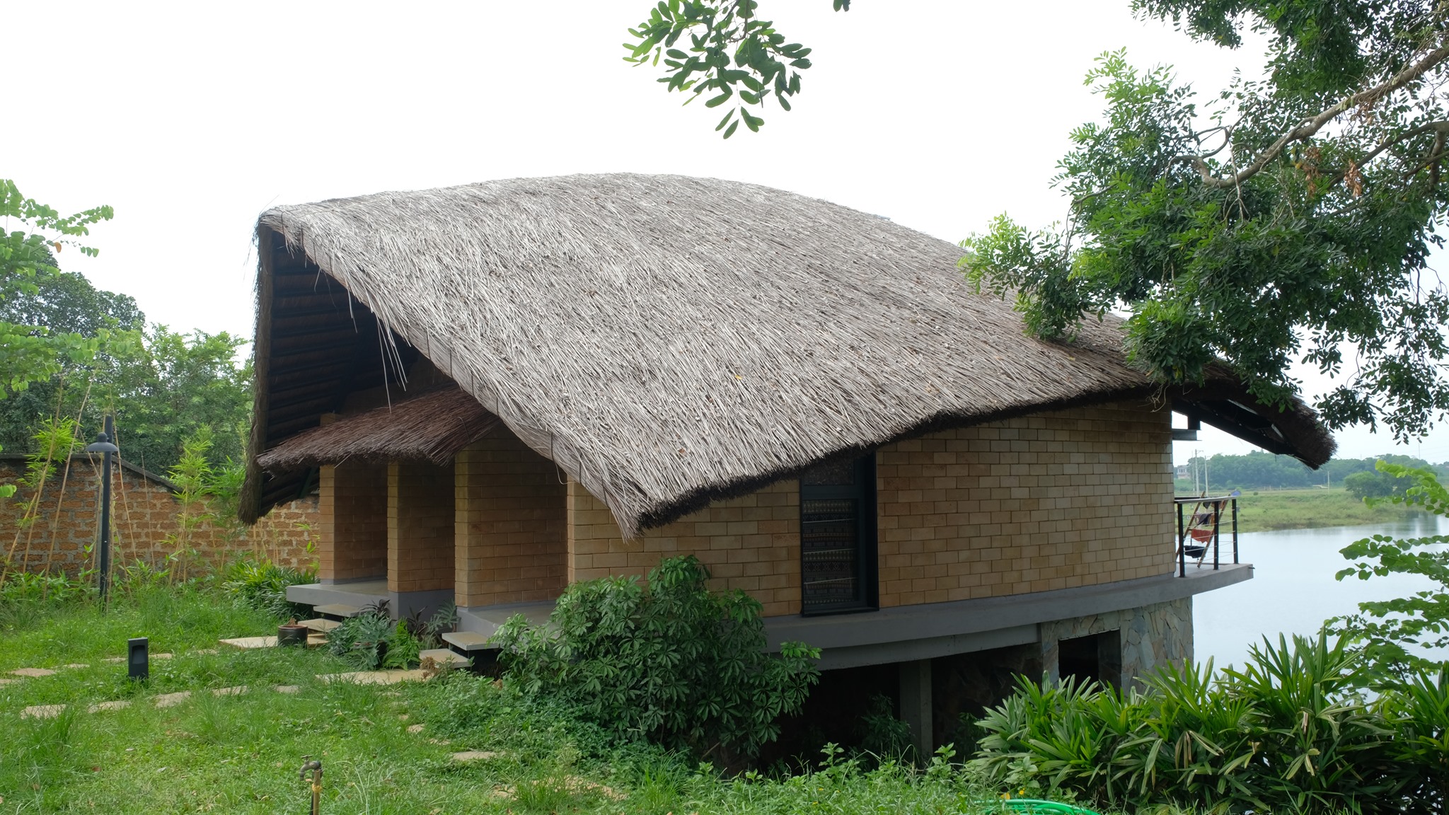 Tomodachi Retreat Lang Mit