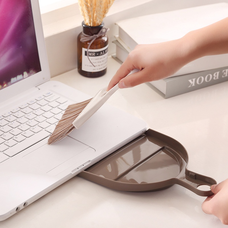 Bộ Chổi Và Xẻng Mini Quét Bụi Bàn Phím Vệ Sinh Nhà Cửa Tiện Dụng - Chổi + Hót Rác Mini