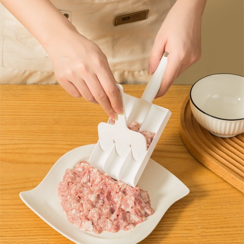 Khuôn Làm Thịt Viên - Dụng Cụ Làm Thịt Cá Viên, Nặn Mọc 4 Ngăn Tiện Lợi