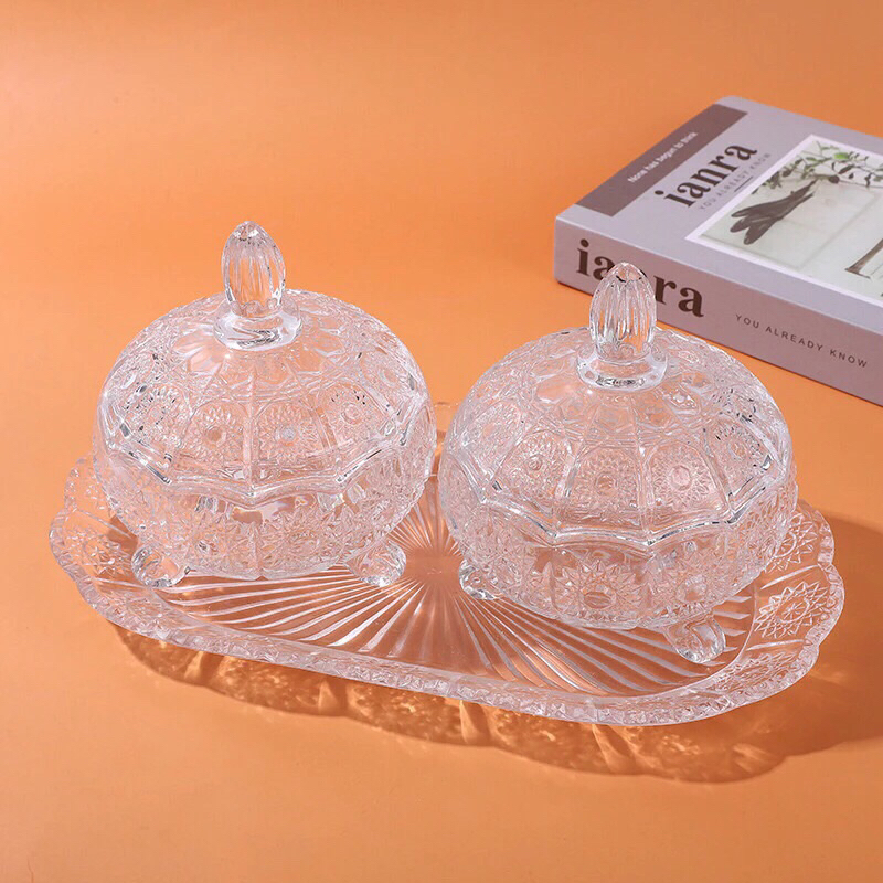 Set 2 thố mứt thuỷ tinh, hũ thuỷ tinh pha lê đựng bánh kẹo, gia vị sang trọng - 2 kẻ caro+ khay