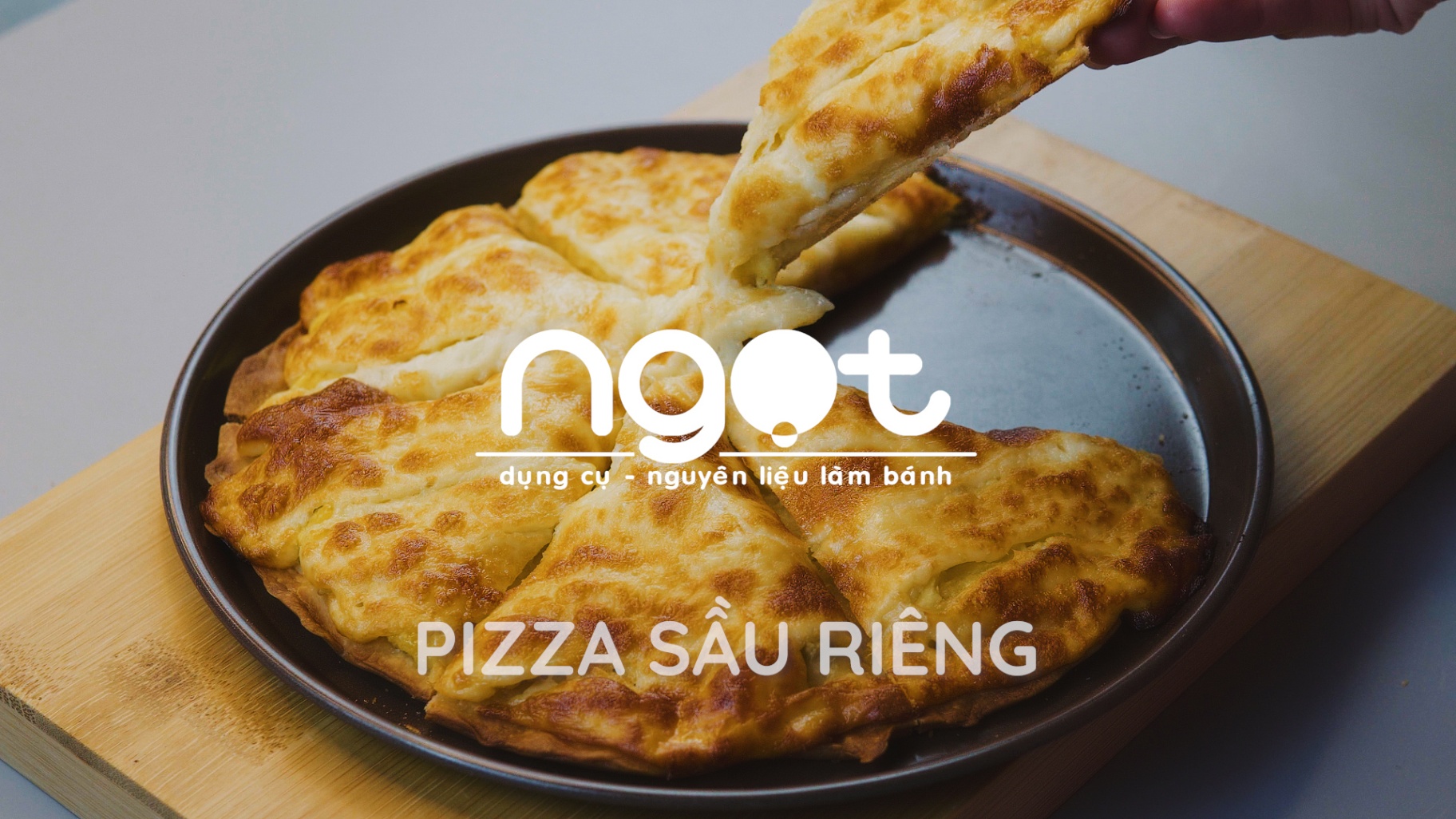 Bật mí cách làm Pizza sầu riêng thơm ngon tuyệt đỉnh ai cũng thích mê