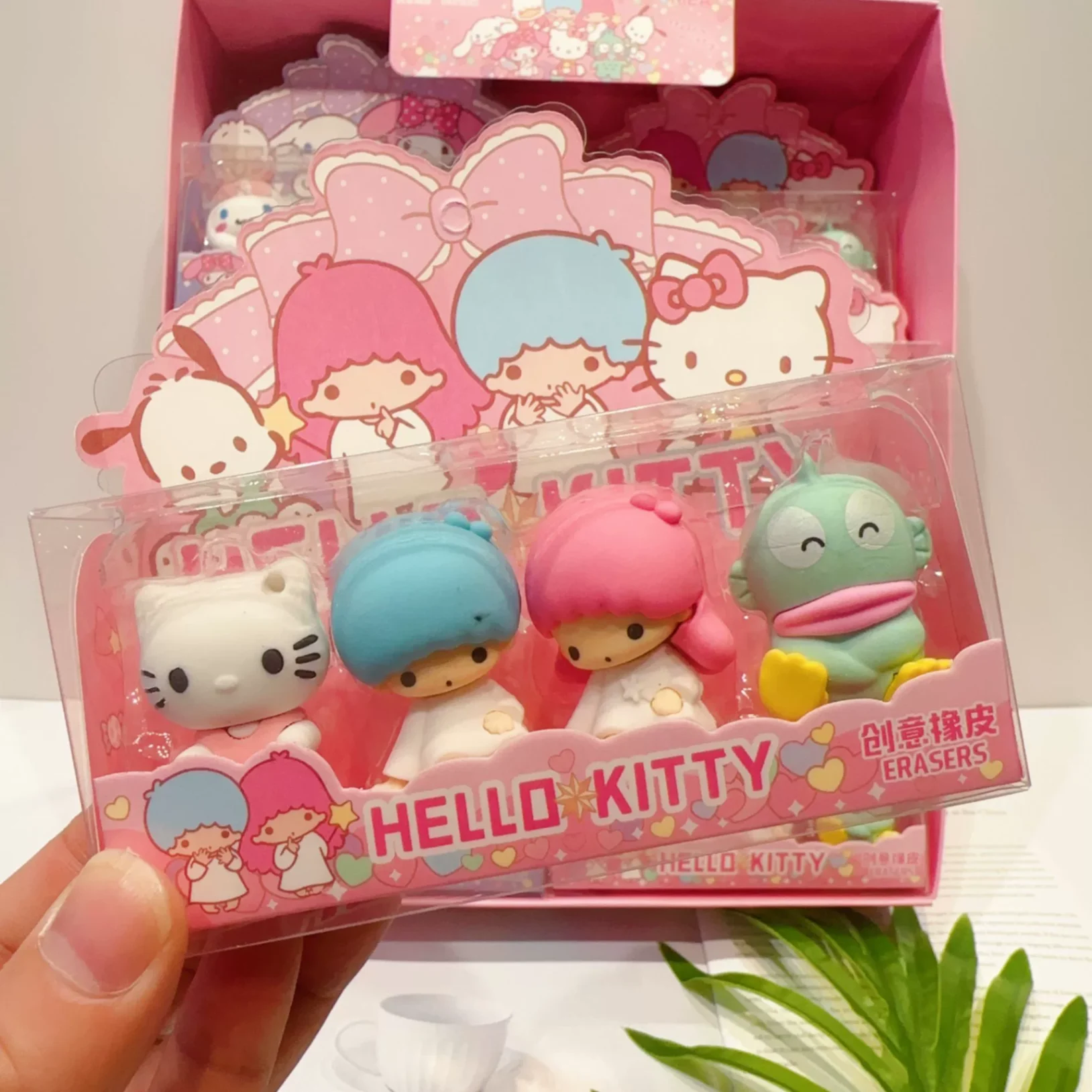 Set tẩy 4c Hello Kitty