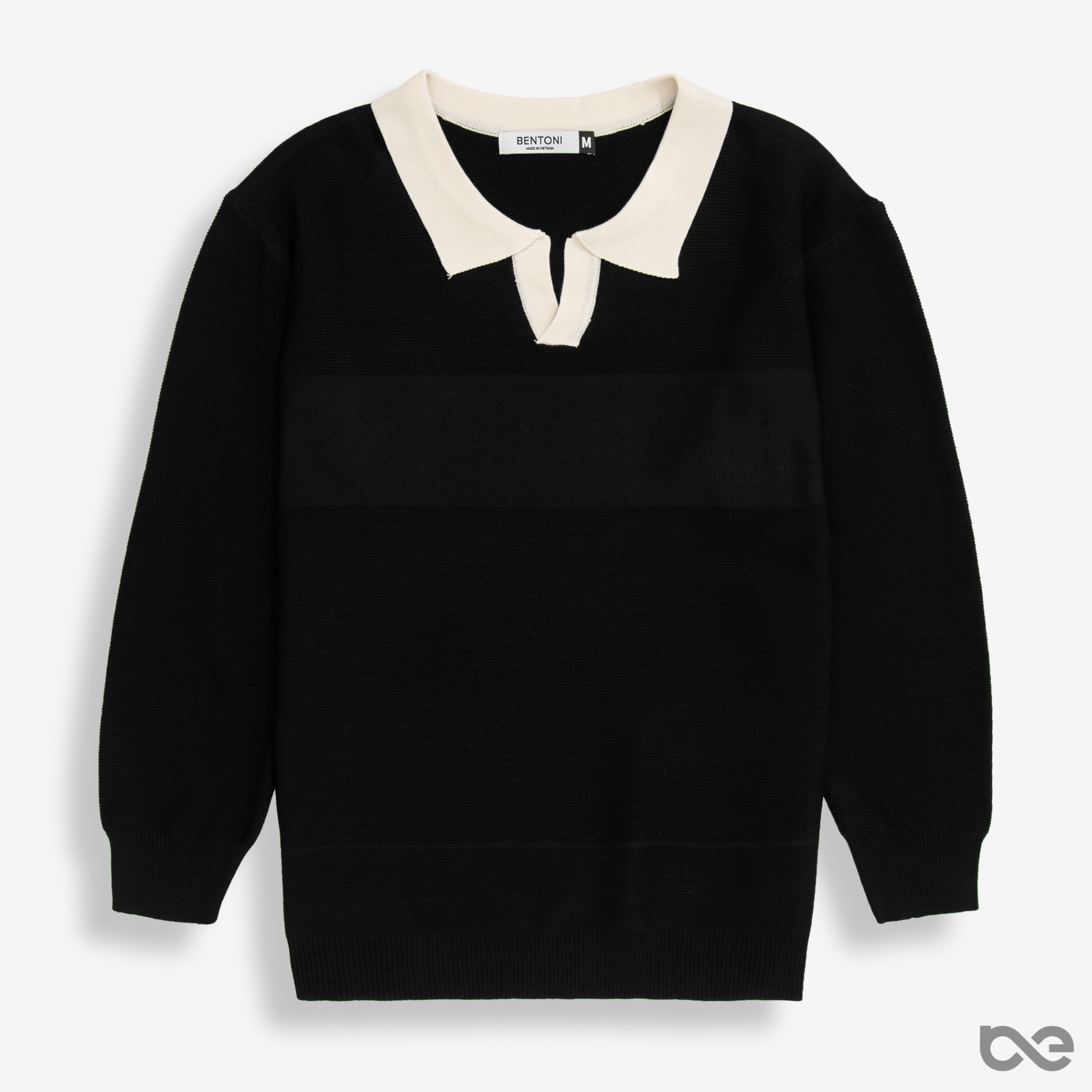 Urban Sweater | Đen cổ be