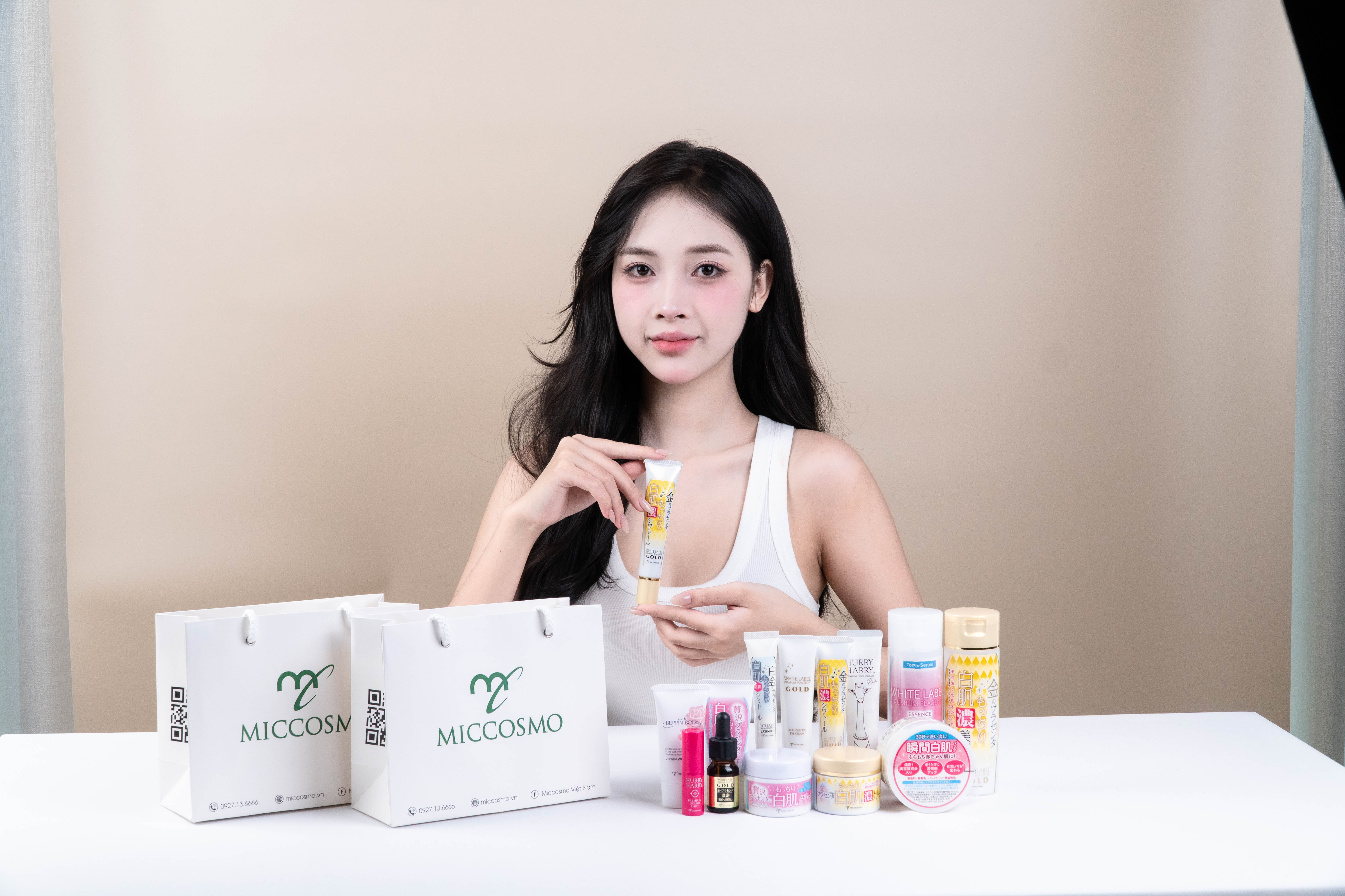 Hệ sản phẩm dưỡng da chiết xuất Placenta từ thương hiệu nội địa Nhật White Label (Miccosmo Japan).