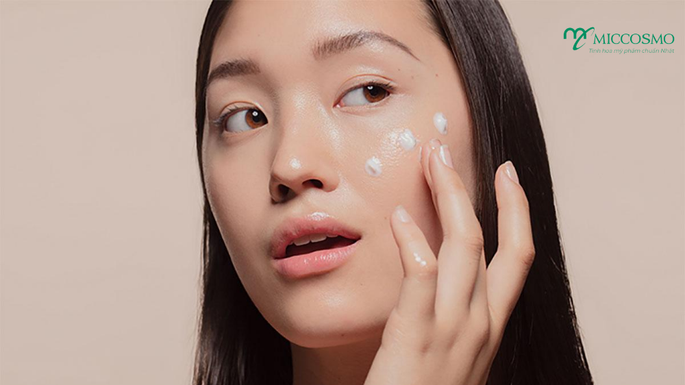 trinh-tu-skincare-buoi-sang-6.png