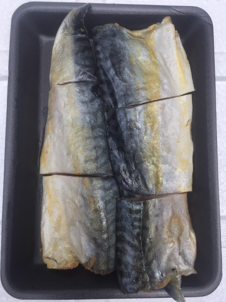 HS-19 Cá muối 鹹魚-青花魚 (切塊) 200g