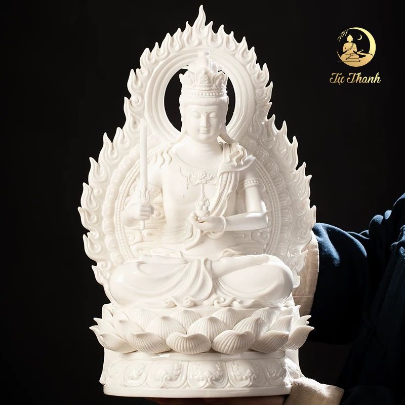 TƯỢNG HƯ KHÔNG TẠNG BỒ TÁT GỐM ĐỨC HÓA CAO CẤP CAO 45CM - PHẬT BẢN MỆNH TUỔI DẦN, SỬU MÀU TRẮNG