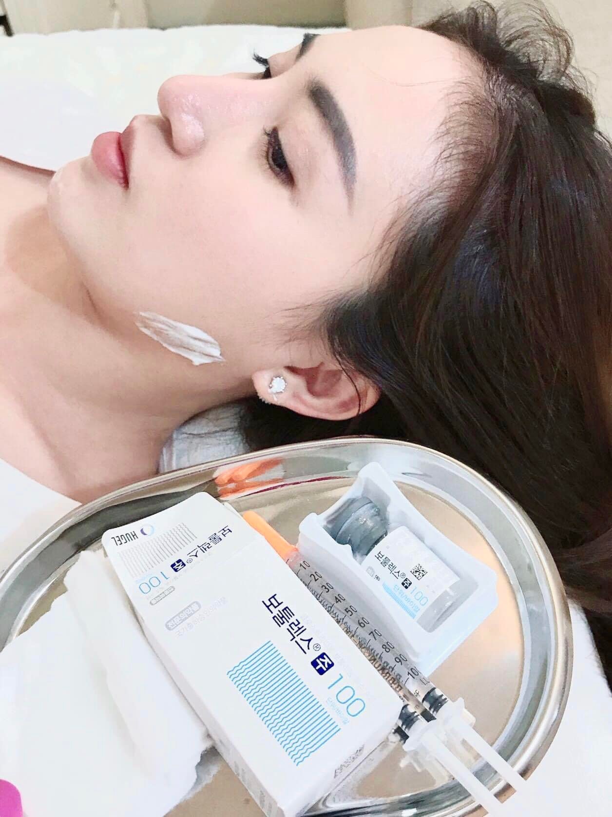 Tiêm Botox Có Làm Mặt Bị Cứng Không?
