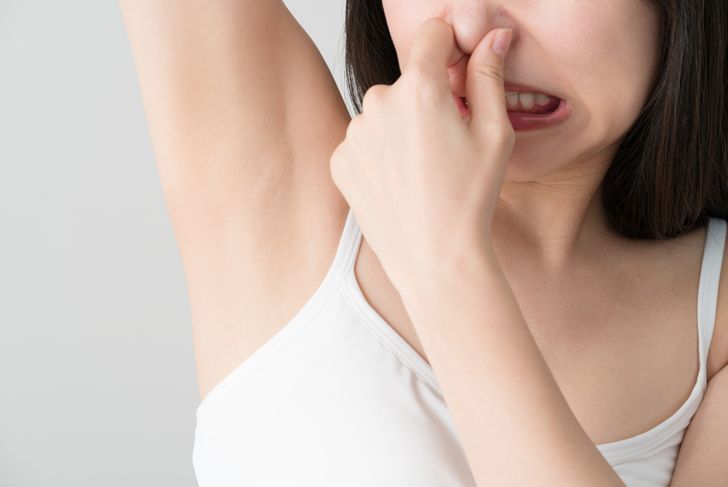 Tiem-Botox-Khu-Mui-Hoi-Nach-Giai-Phap-Hieu-Qua-An-Toan-Voi-Liztox-100U_Hôi Nách.jpg