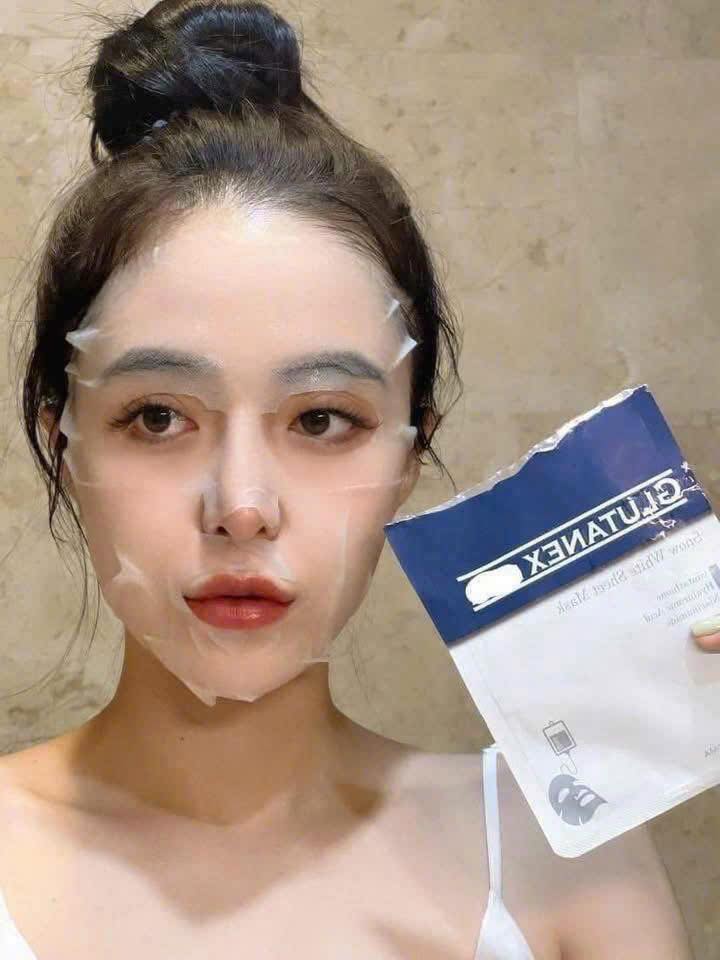 Mặt Nạ Dưỡng Trắng, Cấp Ẩm Sáng Da 15 Phút Glutanex Snow White Sheet Mask
