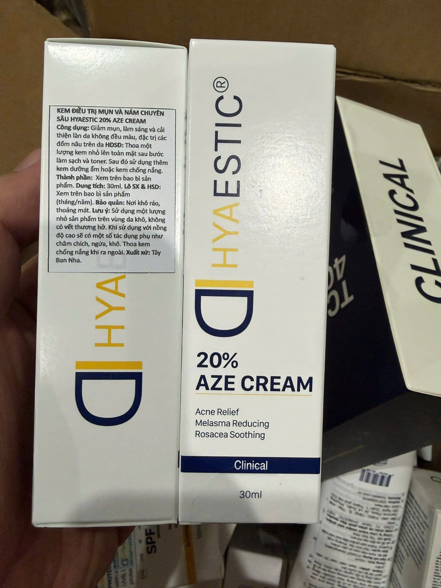 Hyaestic 20% Aze Cream – Kem điều trị mụn & nám chuyên sâu nồng độ cao, hiệu quả nhanh
