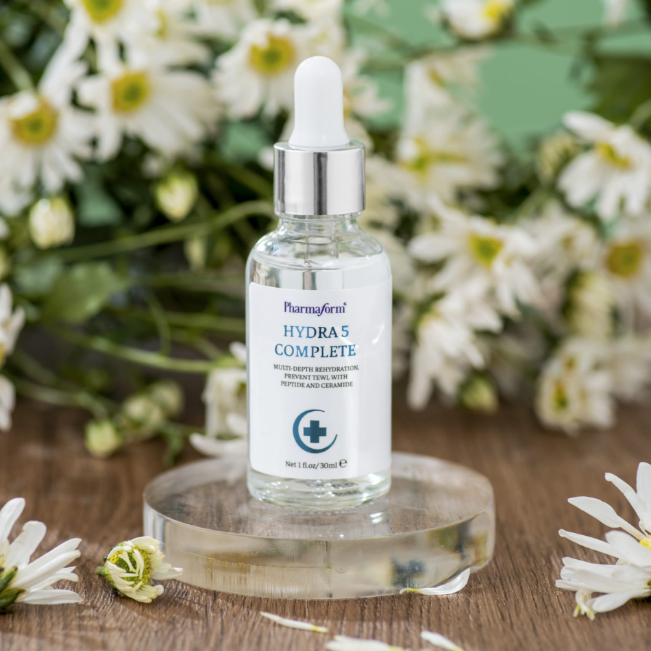 Tinh chất cho da nhạy cảm, giảm nhanh các biểu hiện kích ứng Pharmaform Hydra 5 Complete Serum