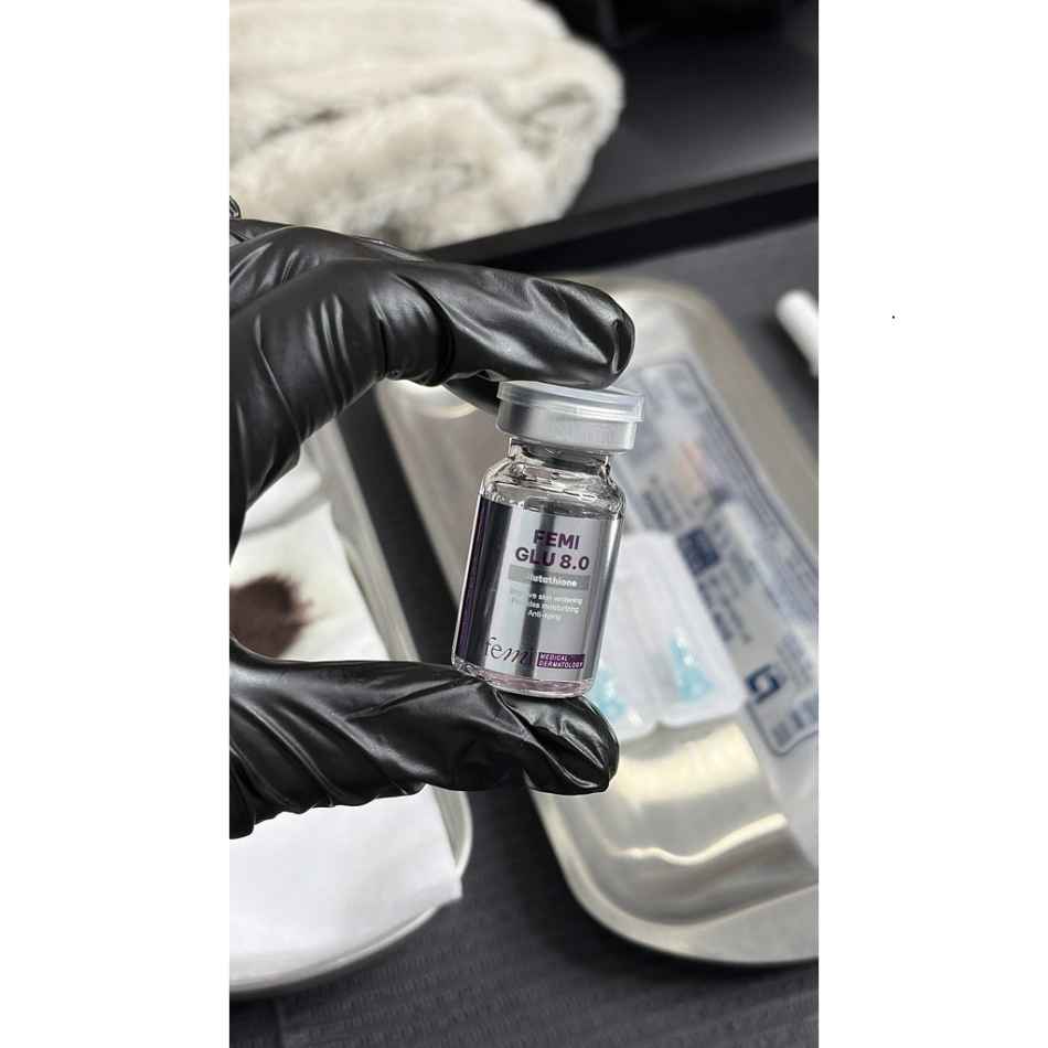 Tinh chất trắng sáng da, mờ thâm sạm nám Femi Glu 8.0 lẻ lọ 5ml
