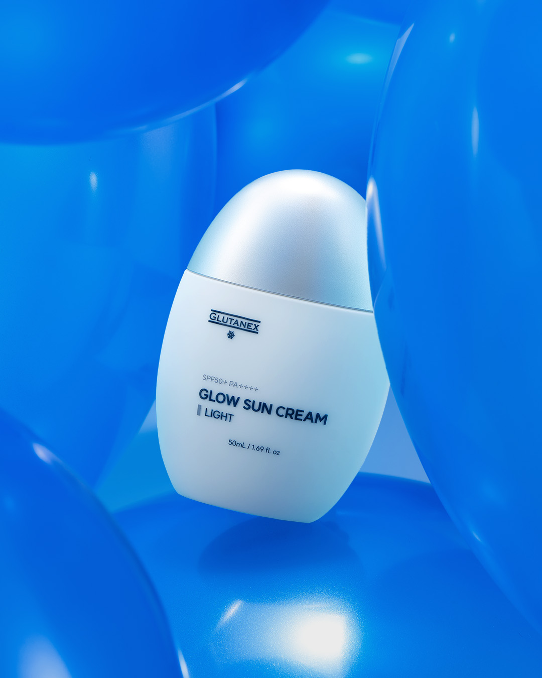 Kem-Chong-Nang-Glutanex-Glow-Sun-Cream-Light-Bao-Ve-Da-Toan-Dien-Duong-Sang-Va-Cap-Am-2.jpg?v=1776413970
