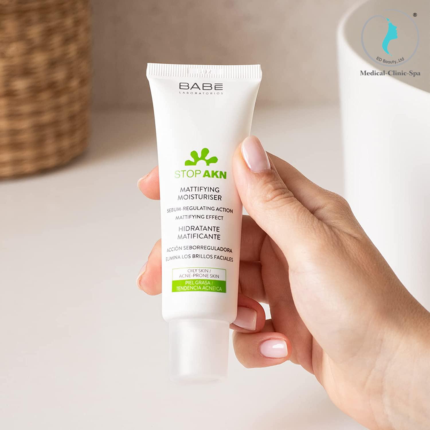 Kem-duong-am-kiem-dau-tri-mun-cho-da-dau-mun-Stop-AKN-Mattifying-Moisturiser-50ml_Kem dưỡng ẩm kiềm dầu trị mụn cho da dầu mụn - Stop AKN Mattifying Moisturiser 50ml.jpg