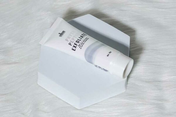 Tay-te-bao-ho-tro-lam-sang-sach-da-Mediworld-Phyto-Peptide-Exfoliate_Mediworld Phyto Peptide Exfoliate 1.jpg