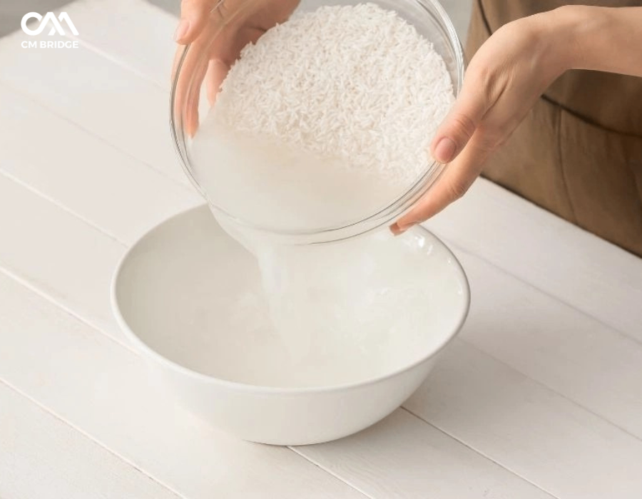 Rửa mặt bằng nước vo gạo có tốt không?