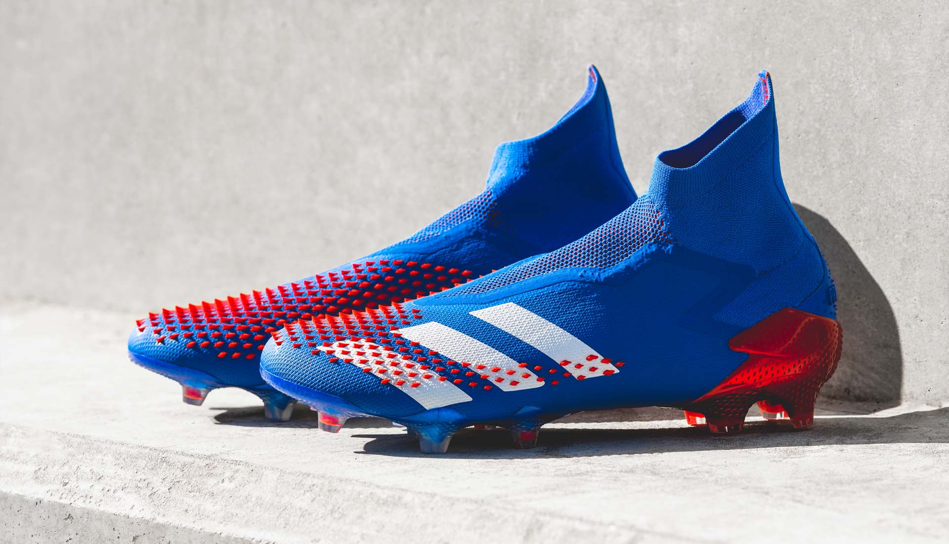 PHIÊN BẢN ADIDAS PREDATOR 20+
