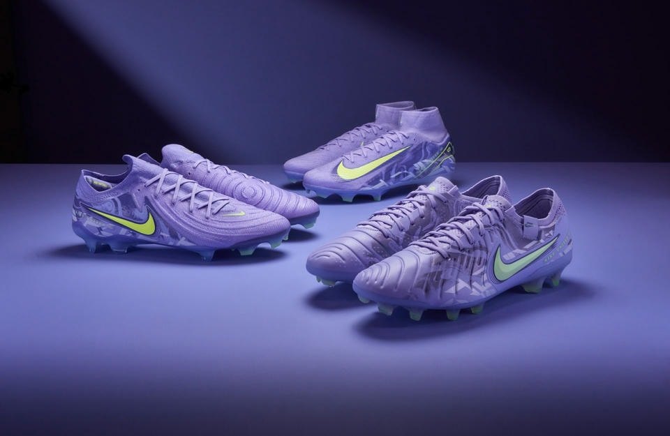 Nike United Pack – Tôn vinh bóng đá nữ với phối màu Lavender cuốn hút