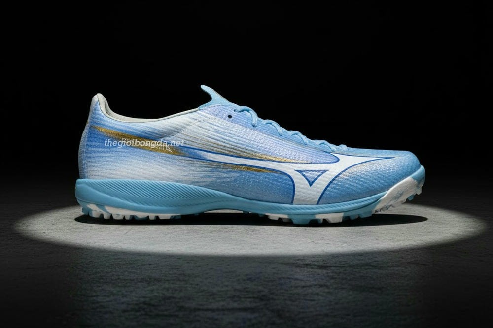 Review Mizuno Alpha 3 Elite TF – Phiên Bản Đáng Chơi Nhất dòng Alpha 3