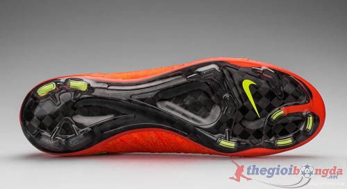 chon giay da bong dinh fg