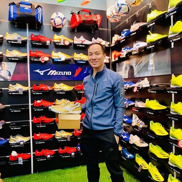 kh&aacute;ch h&agrave;ng thế giới b&oacute;ng đ&aacute; 11