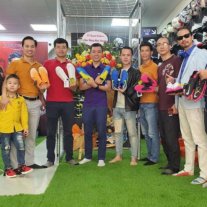 kh&aacute;ch h&agrave;ng thế giới b&oacute;ng đ&aacute; 26