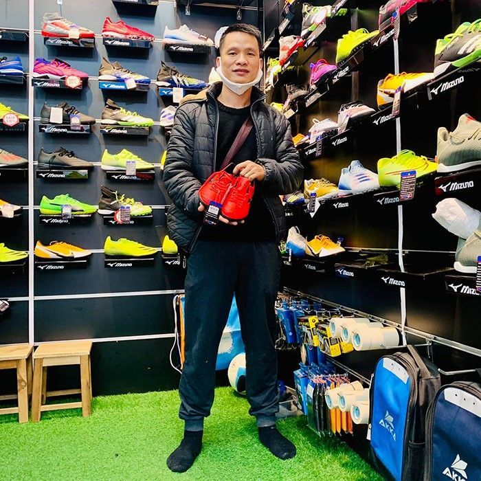 kh&aacute;ch h&agrave;ng thế giới b&oacute;ng đ&aacute; 16