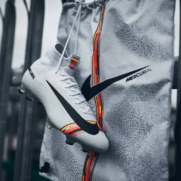 Nike Mercurial White Superfly LVL Up - Mbappe