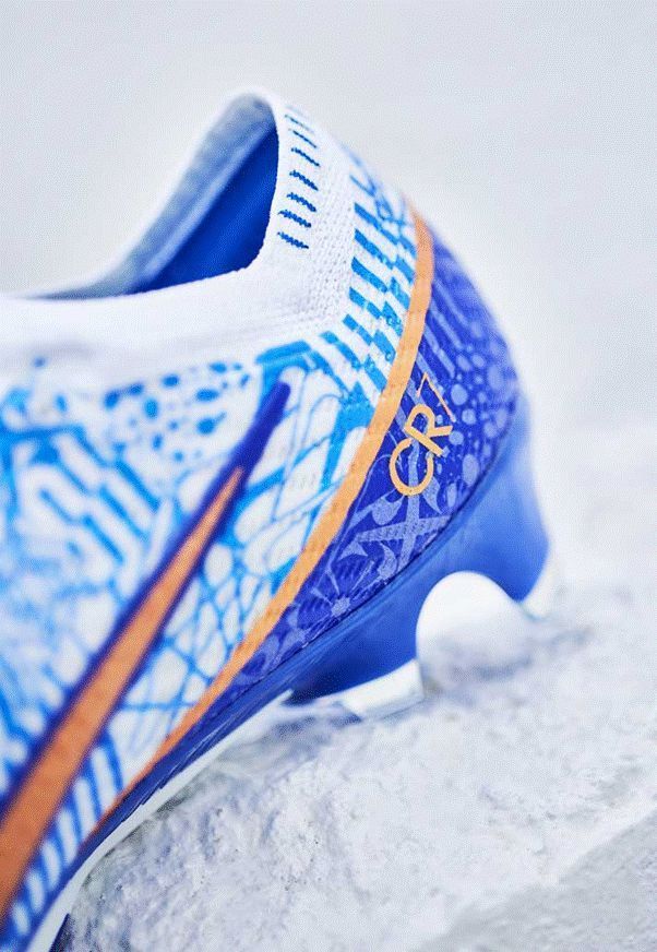 Nike Mercurial CR7 World Cup 2022 6