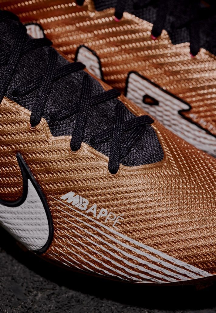 Nike Mercurial Superfly d&agrave;nh ri&ecirc;ng cho Kylian Mbappe 7