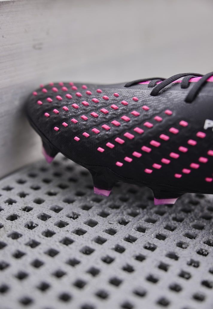 Aiddas Predator Accuracy 5