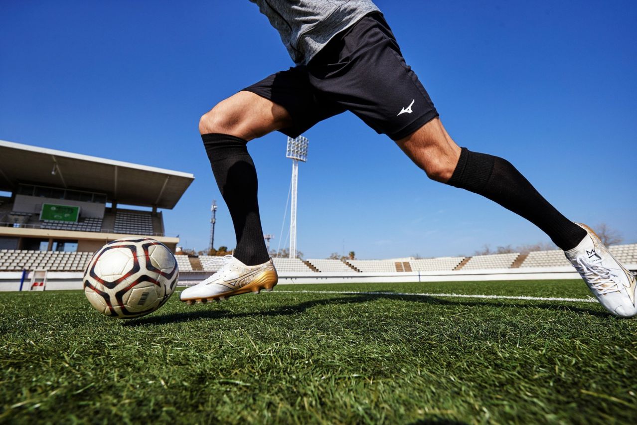 Mizuno Alpha Prism Gold 3