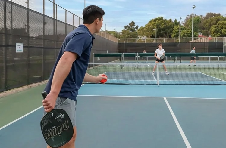 Đấu đơn trong Pickleball 2